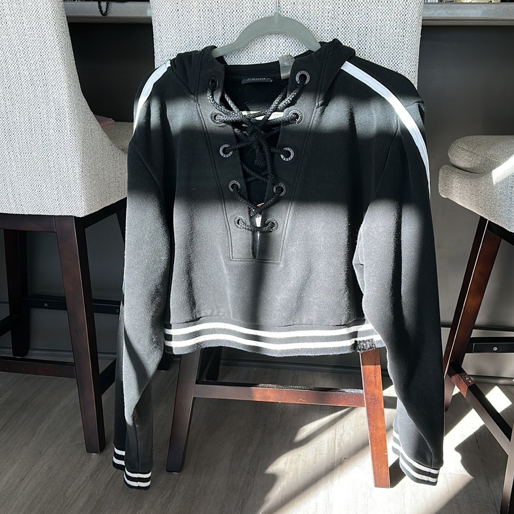 Fenty Puma Rihanna Rising Sun Lace Up Crop Hoodie